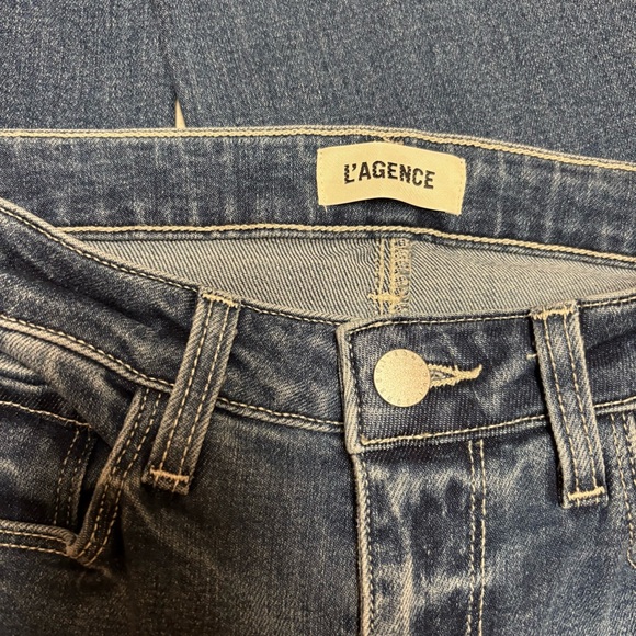 L'AGENCE Sneeki Mid Rise Straight Jeans in Stanton Size 25 - Picture 8 of 8